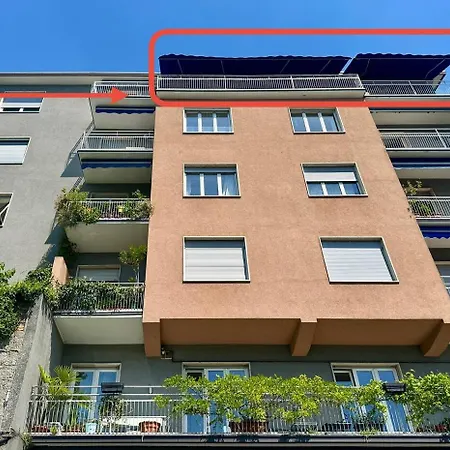 K V!sta Penthouse In Centre Town - Amazing View! 公寓 *